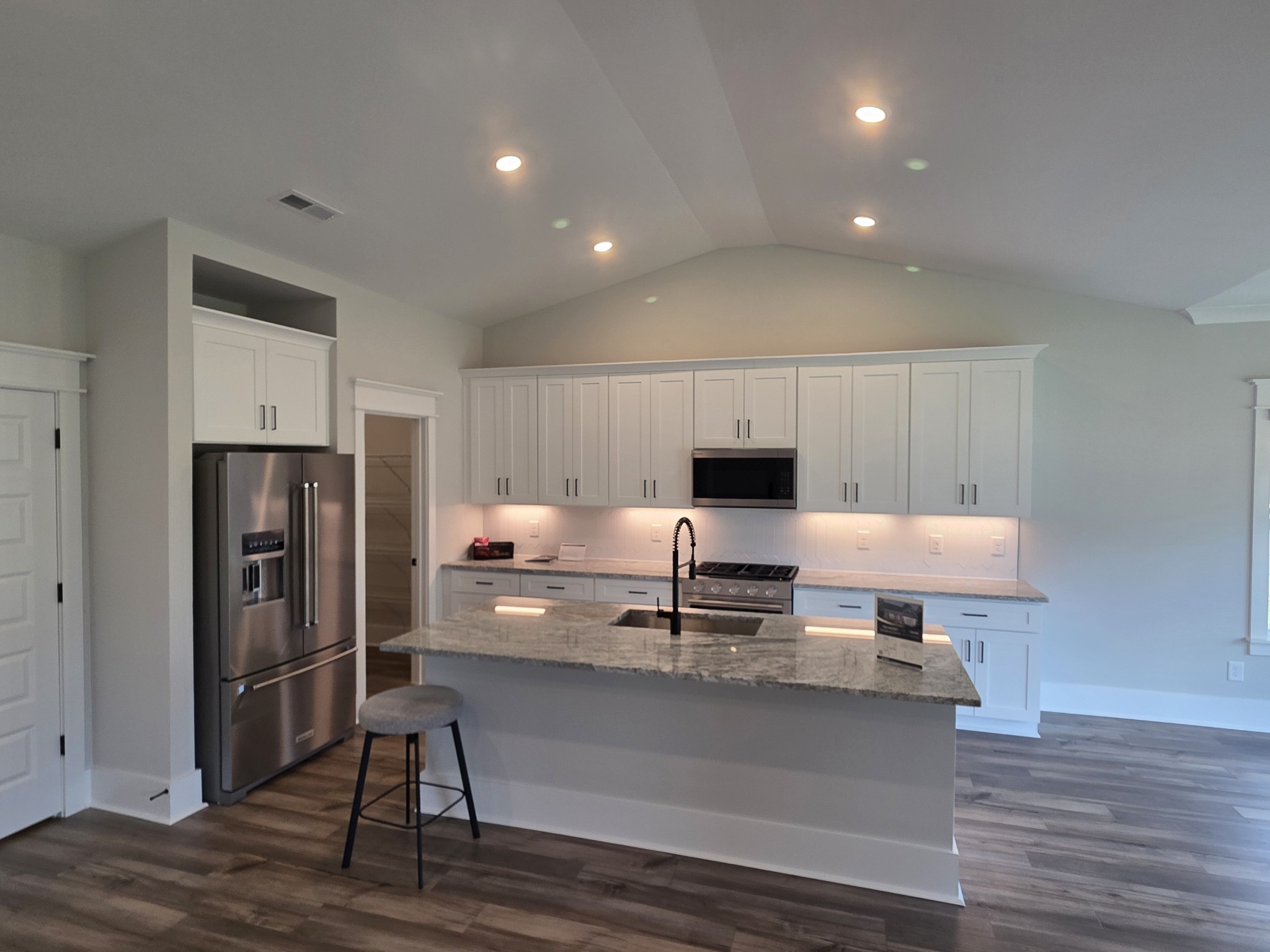 604 Silver Trace White House, TN 37188 - Photo 8 of 43