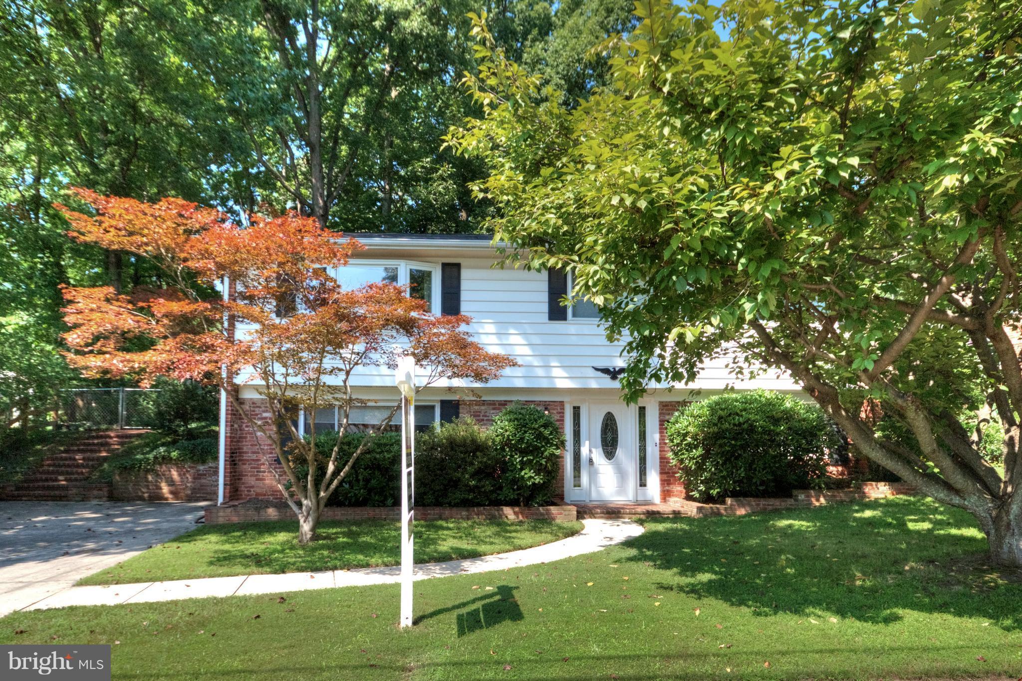 4208 Collier Road Fairfax, VA 22030 - Photo 1 of 30 Exterior (Front)