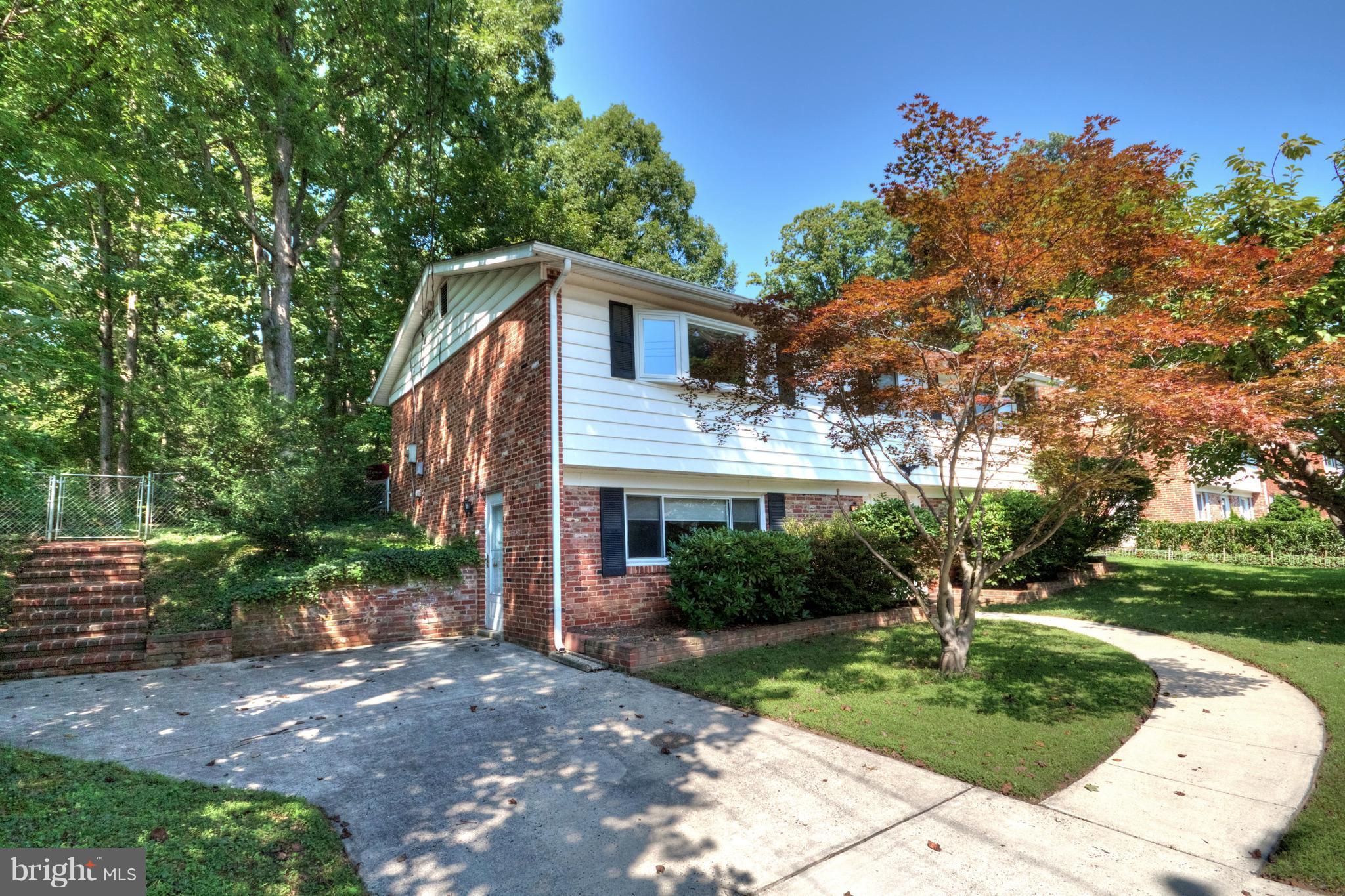 4208 Collier Road Fairfax, VA 22030 - Photo 30 of 30 Exterior (Front)