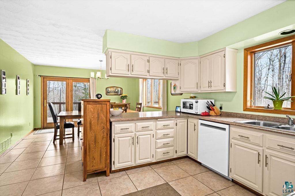 5203 Country Road Hermantown, MN 55810 - Photo 7 of 48