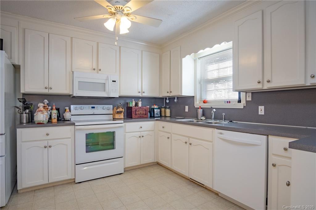301 Lincoln Road York, SC 29745 - Photo 11 of 37 Gallery Image 11
