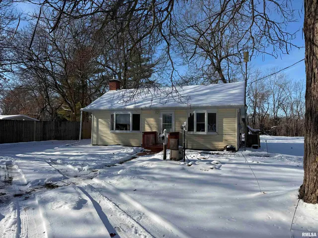 $79,900 | 2499 County Highway 3, Oquawka, IL 61469