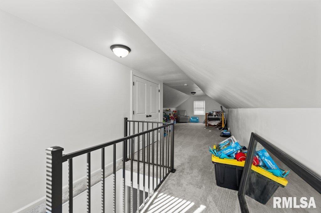 2133 Warren Street Davenport, IA 52804 - Photo 20 of 26 a view of a hallway with toys