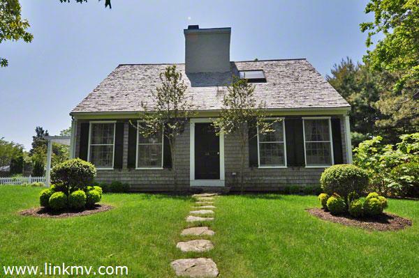 44 Norton Orchard Road Edgartown, MA 02539 - Photo 27 of 27 http://d1qzqeyxiitrap.cloudfront.net/photos/24349/600/eea5bed7.jpg