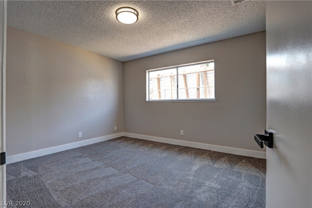 4342 Powell Avenue Las Vegas, NV 89121 - Photo 18 of 21