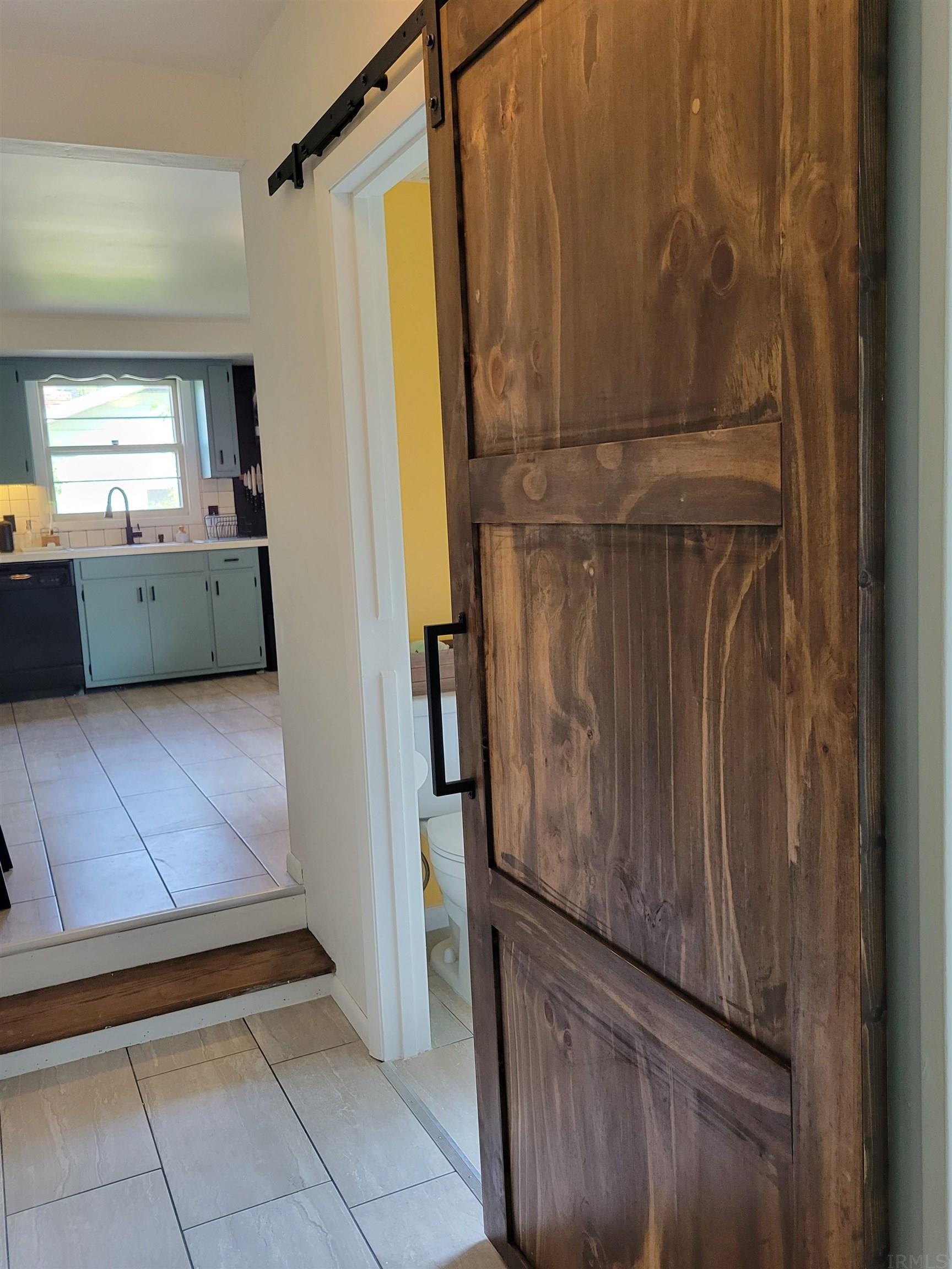 5234 Lahmeyer Road Fort Wayne, IN 46835 - Photo 12 of 35 Gallery Image 12