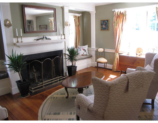 162 Highland Street Dedham, MA 02026 - Photo 8 of 17