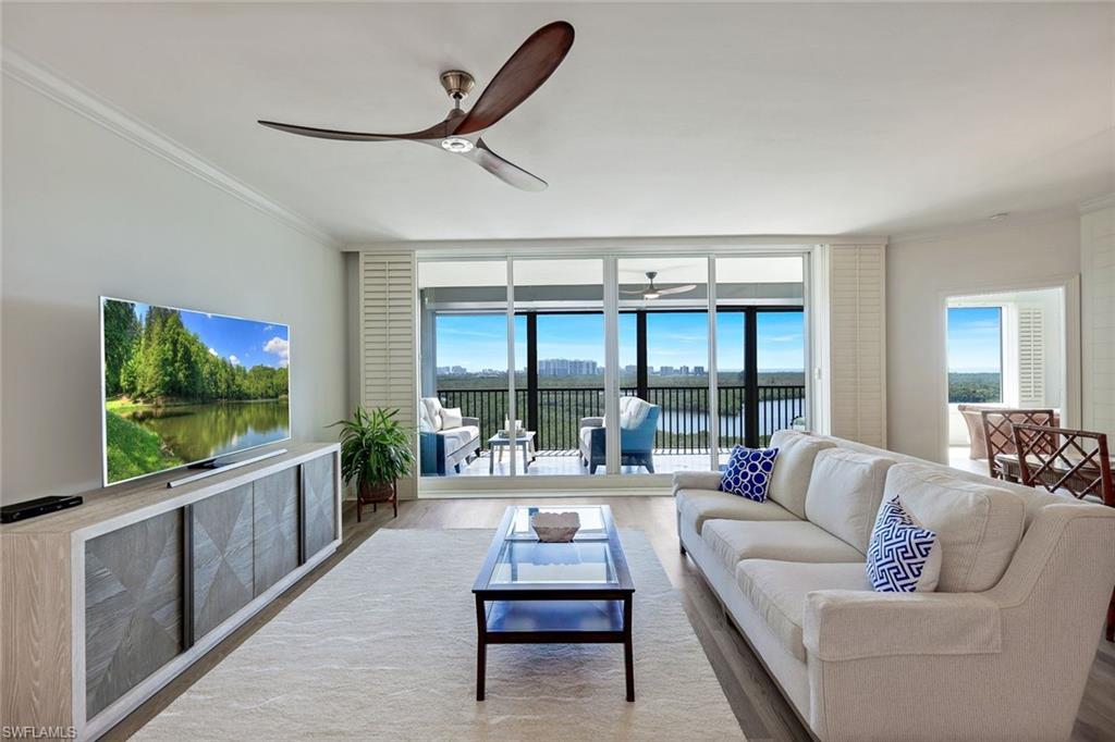 425 Cove Tower Drive, Unit 1003 Naples, FL 34110 - Photo 4 of 29