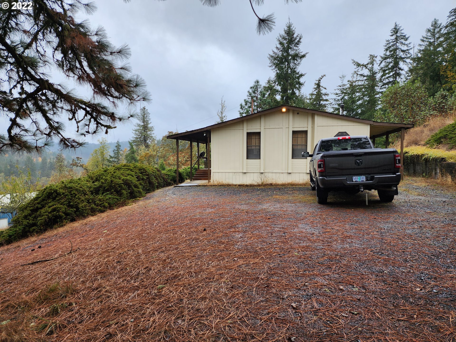 29745 Fox Hollow Road Eugene, OR 97405 - Photo 23 of 32 Gallery Image 23