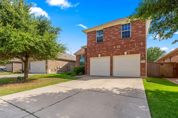 $2,100 | 12021 Pecangate Way, Manor, TX 78653