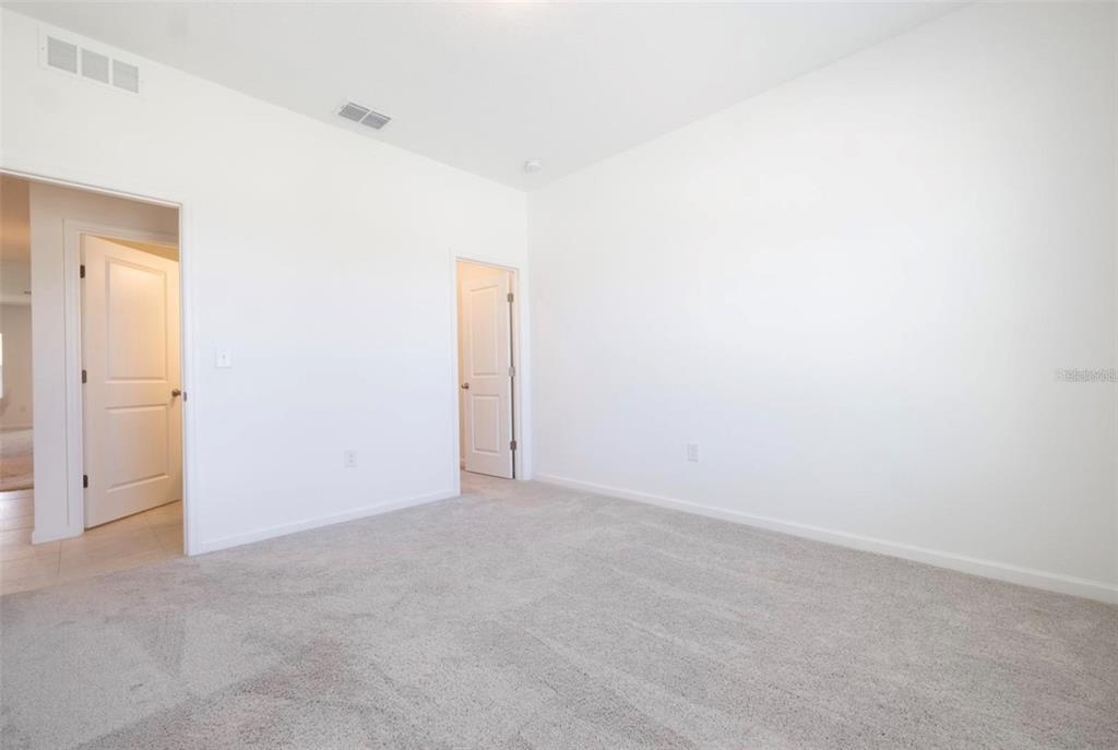 2098 Huntsman Rdg Road Minneola, FL 34715 - Photo 8 of 27 Gallery Image 8