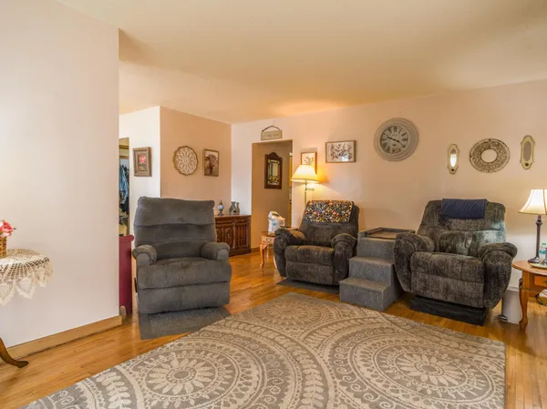 $189,900 | 415 East Hawthorne Street, Albert Lea, MN 56007