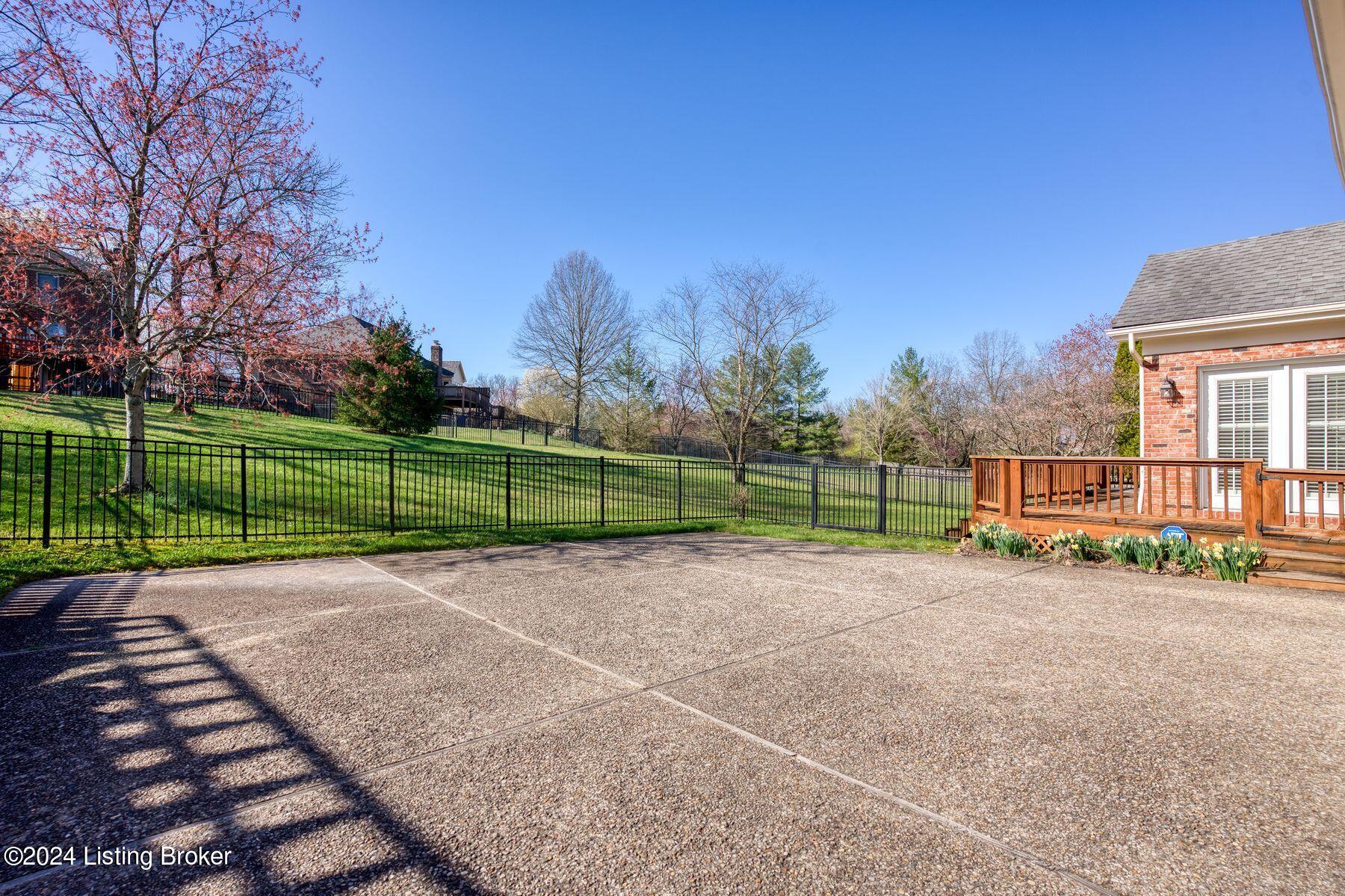 14006 Hickory Ridge Road Louisville, KY 40245 - Photo 44 of 48 photo_online_045