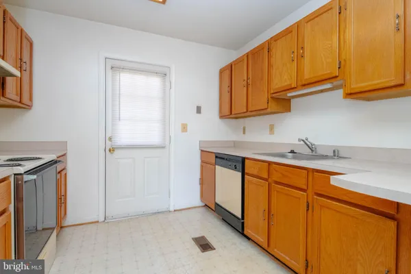 $425,000 | 7707 Norfolk Road, Glen Burnie, MD 21060