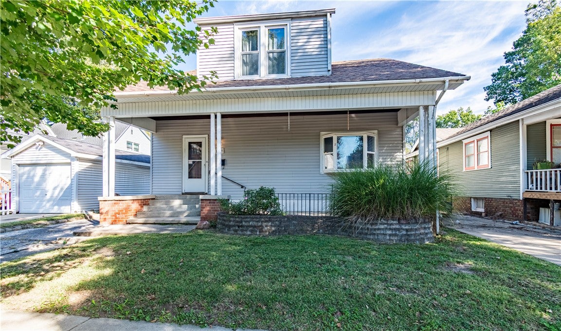 1139 West Cook Street Springfield, IL 62704 - Photo 1 of 26 Gallery Image 1