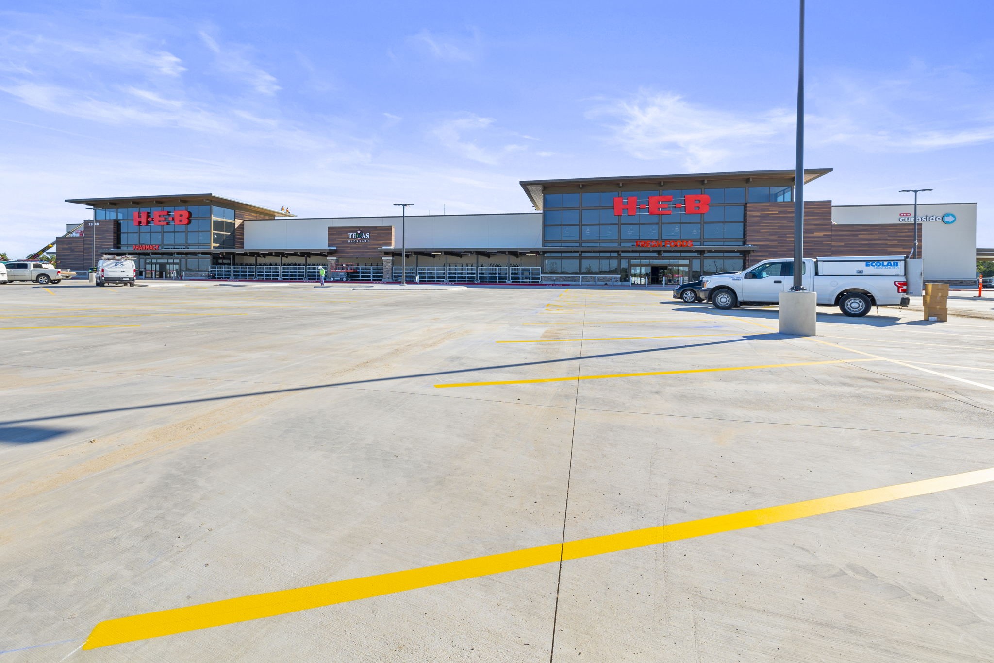 201 Merrick Road Georgetown, TX 78628 - Photo 19 of 20 a view of a swimming pool with a chair and tables