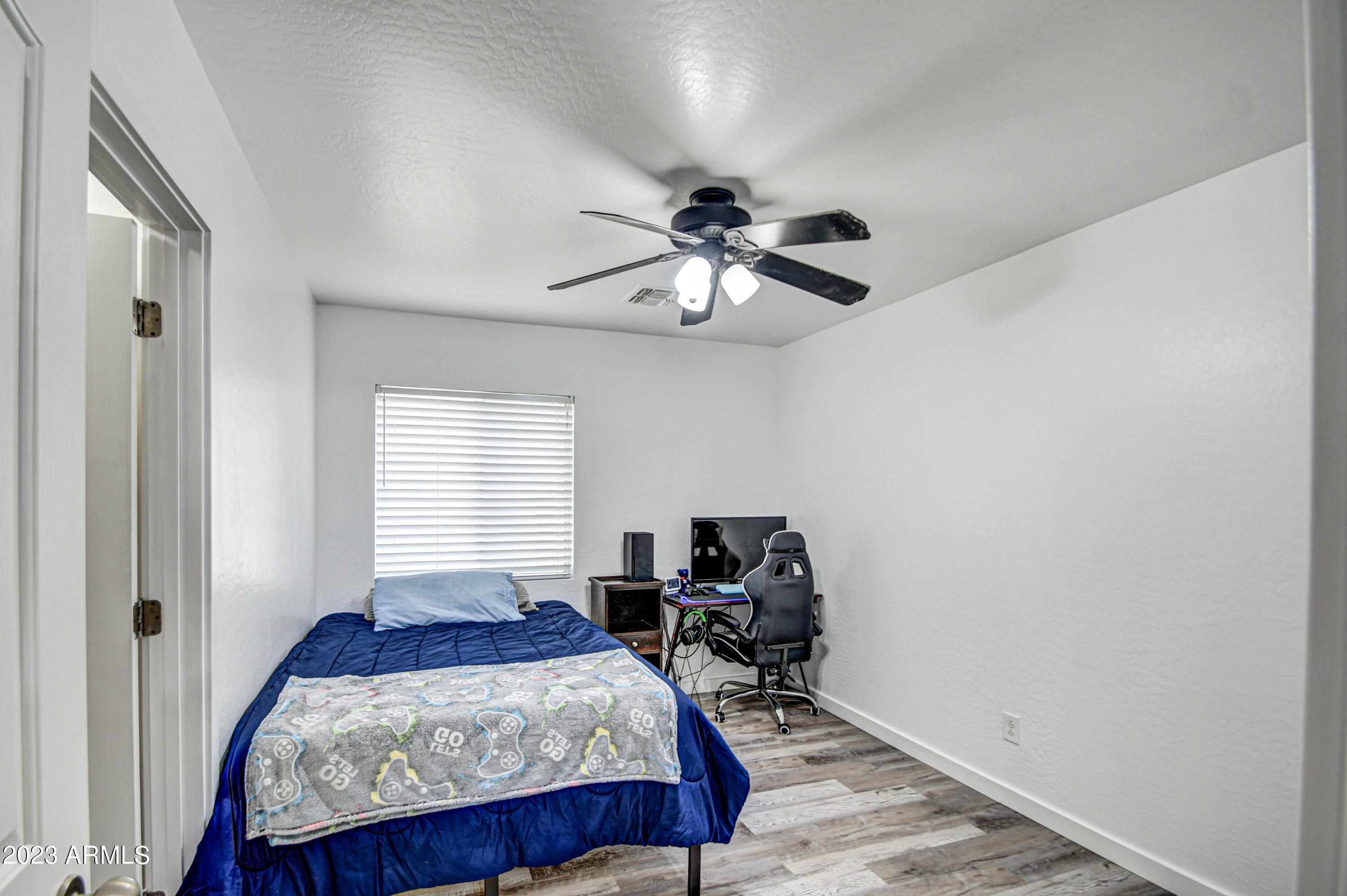 3945 East Morenci Road San Tan Valley, AZ 85143 - Photo 27 of 43 Bedroom 3-pic 1