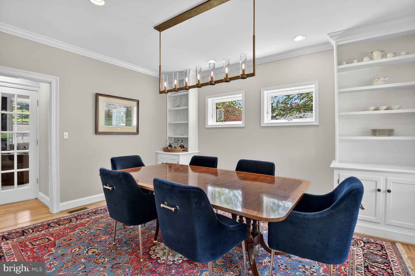5909 Madawaska Road Bethesda, MD 20816 - Photo 7 of 49