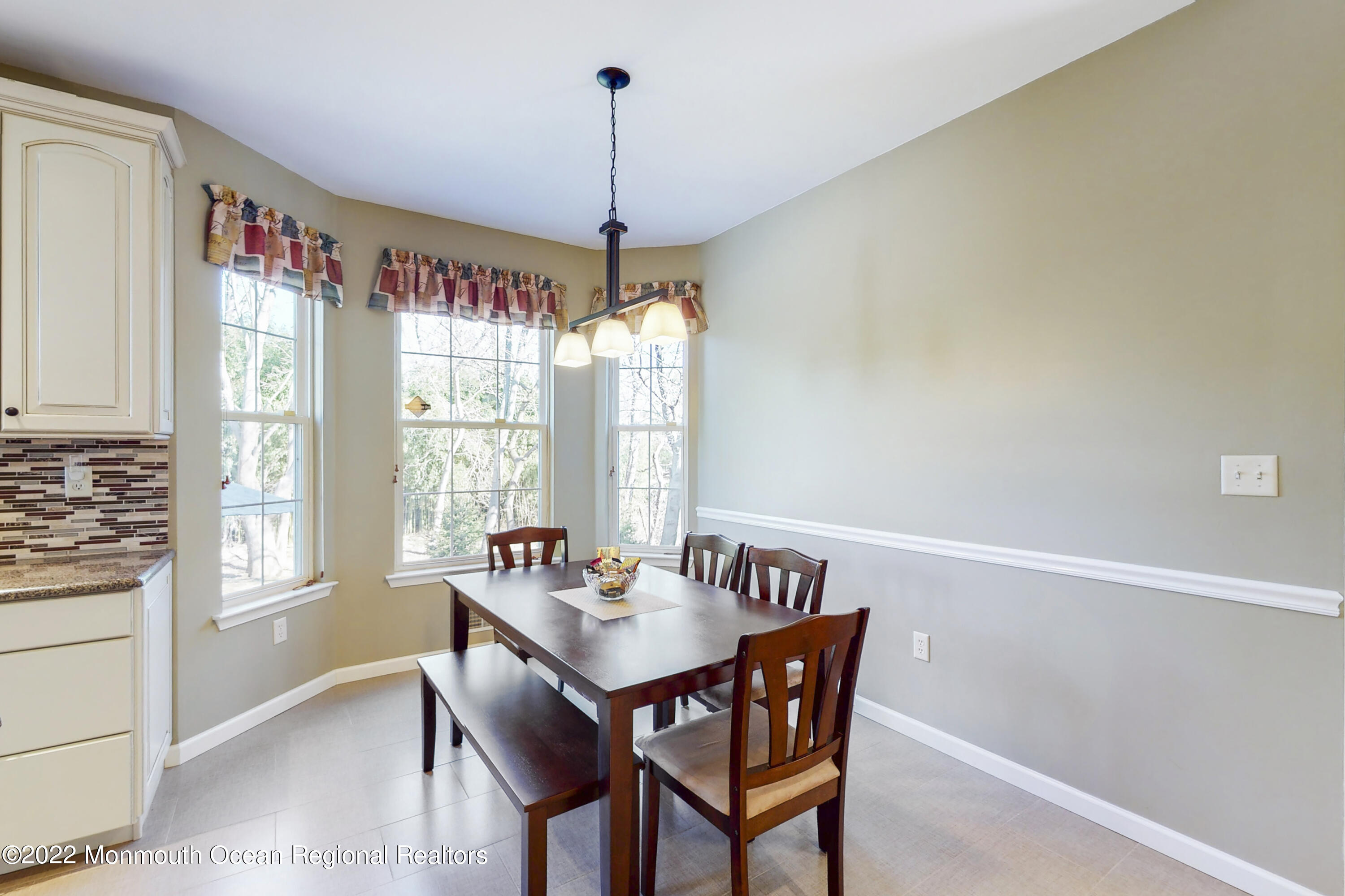 20 Jamestown Pass Colts Neck, NJ 07722 - Photo 7 of 48 20-Jamestown-Pass-02272022_082834