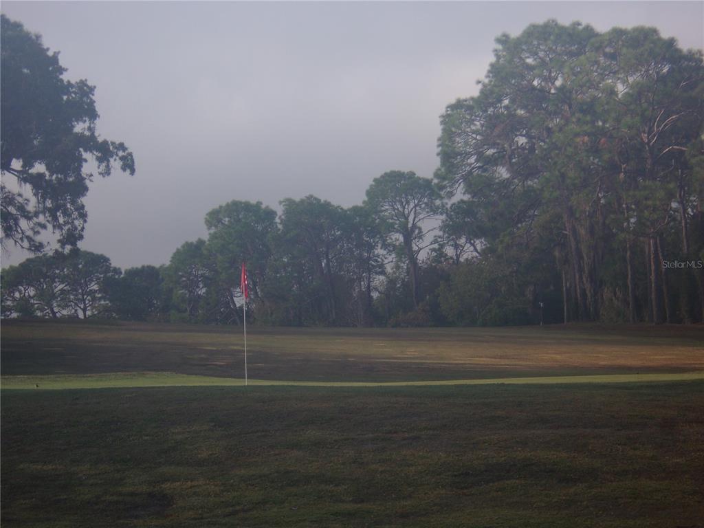 9410 Nakoma Way, Unit H Weeki Wachee, FL 34613 - Photo 6 of 33