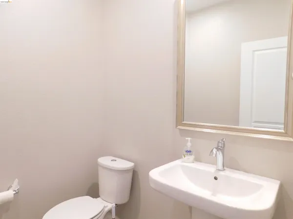 $828,000 | 1090 Lavender Street, Manteca, CA 95337