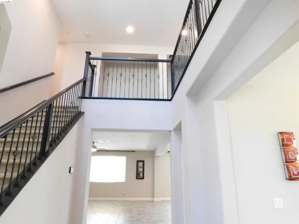 $828,000 | 1090 Lavender Street, Manteca, CA 95337