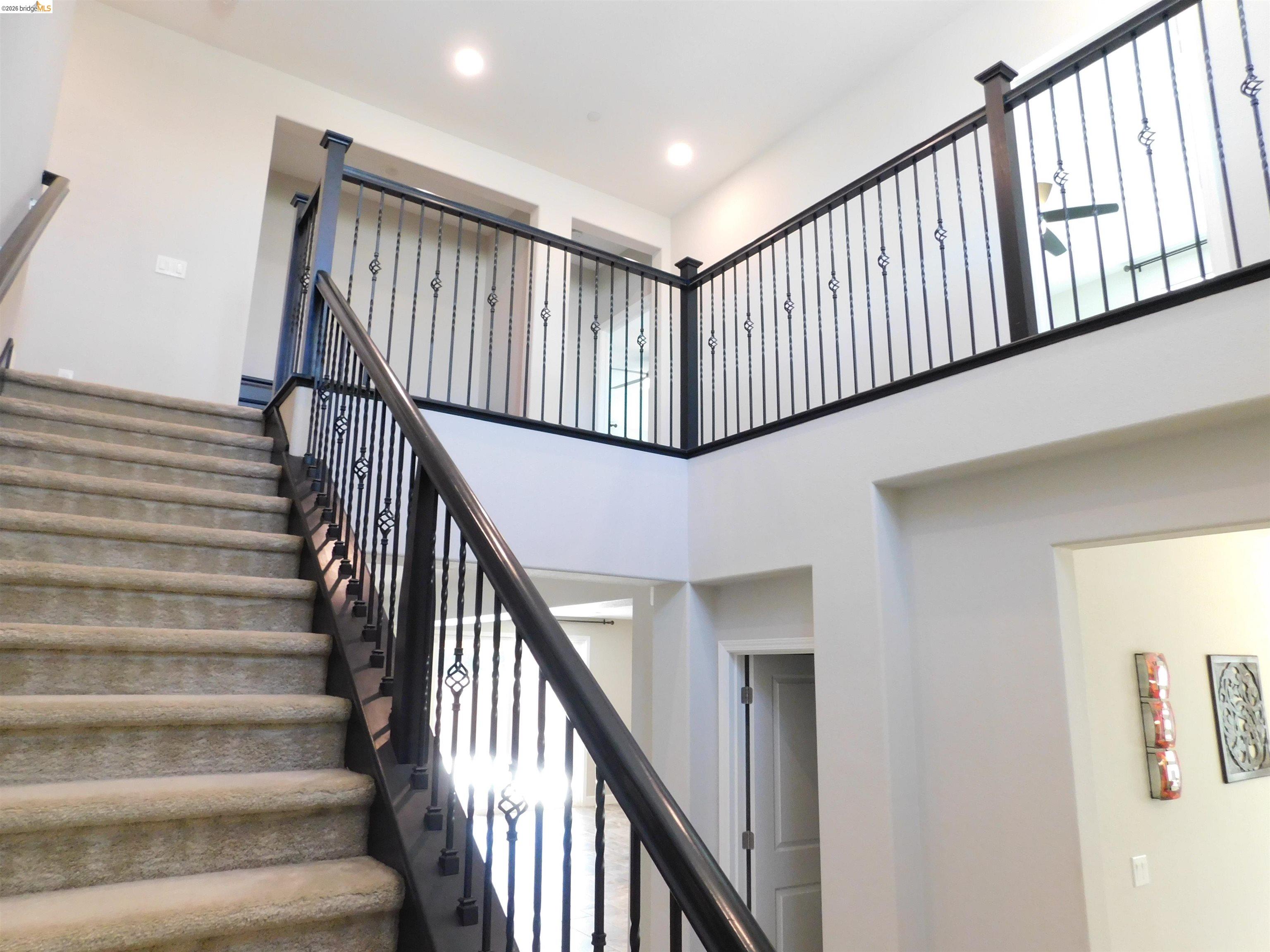 1090 Lavender Street Manteca, CA 95337 - Photo 14 of 29