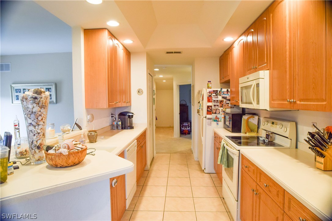 5200 Park Road, Unit 2 Fort Myers, FL 33908 - Photo 4 of 20 Gallery Image 4