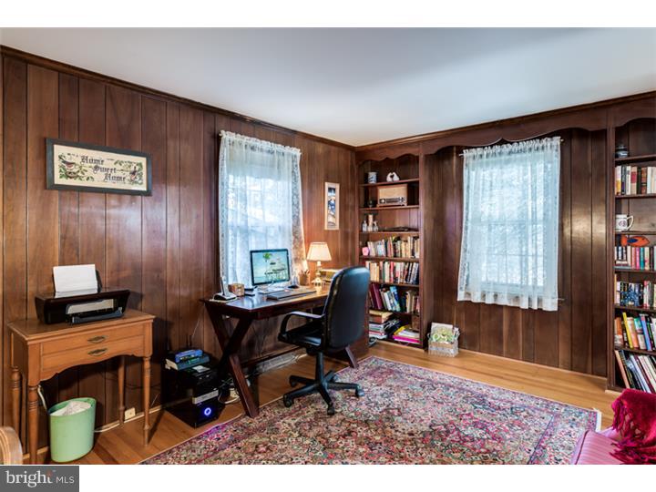 729 Stonehouse Road Moorestown, NJ 08057 - Photo 8 of 24 Office / Study