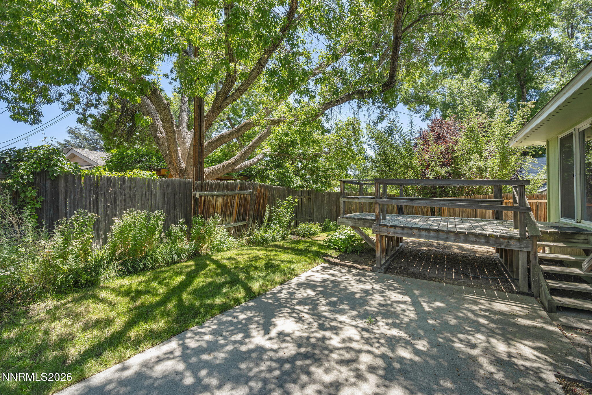 1310 Earl Drive Reno, NV 89503 - Photo 37 of 53 41-web-or-mls-_DSC6479