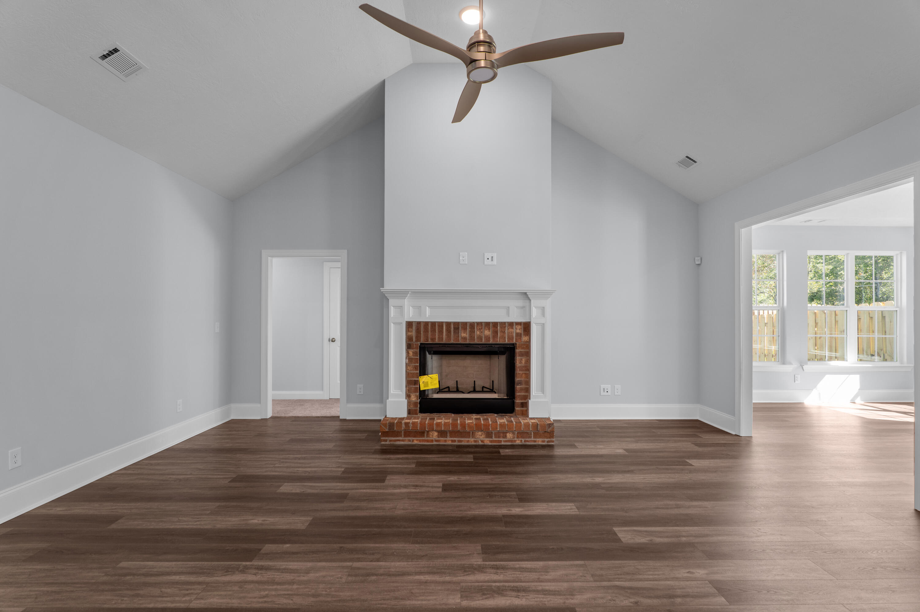 1257 Elbron Drive Augusta, GA 30909 - Photo 16 of 47 Vaulted great room