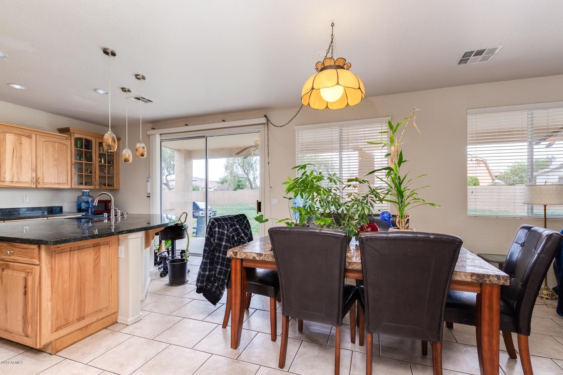 15082 West Bloomfield Road Surprise, AZ 85379 - Photo 15 of 37 0025-Bloomfield - 15082 (25)