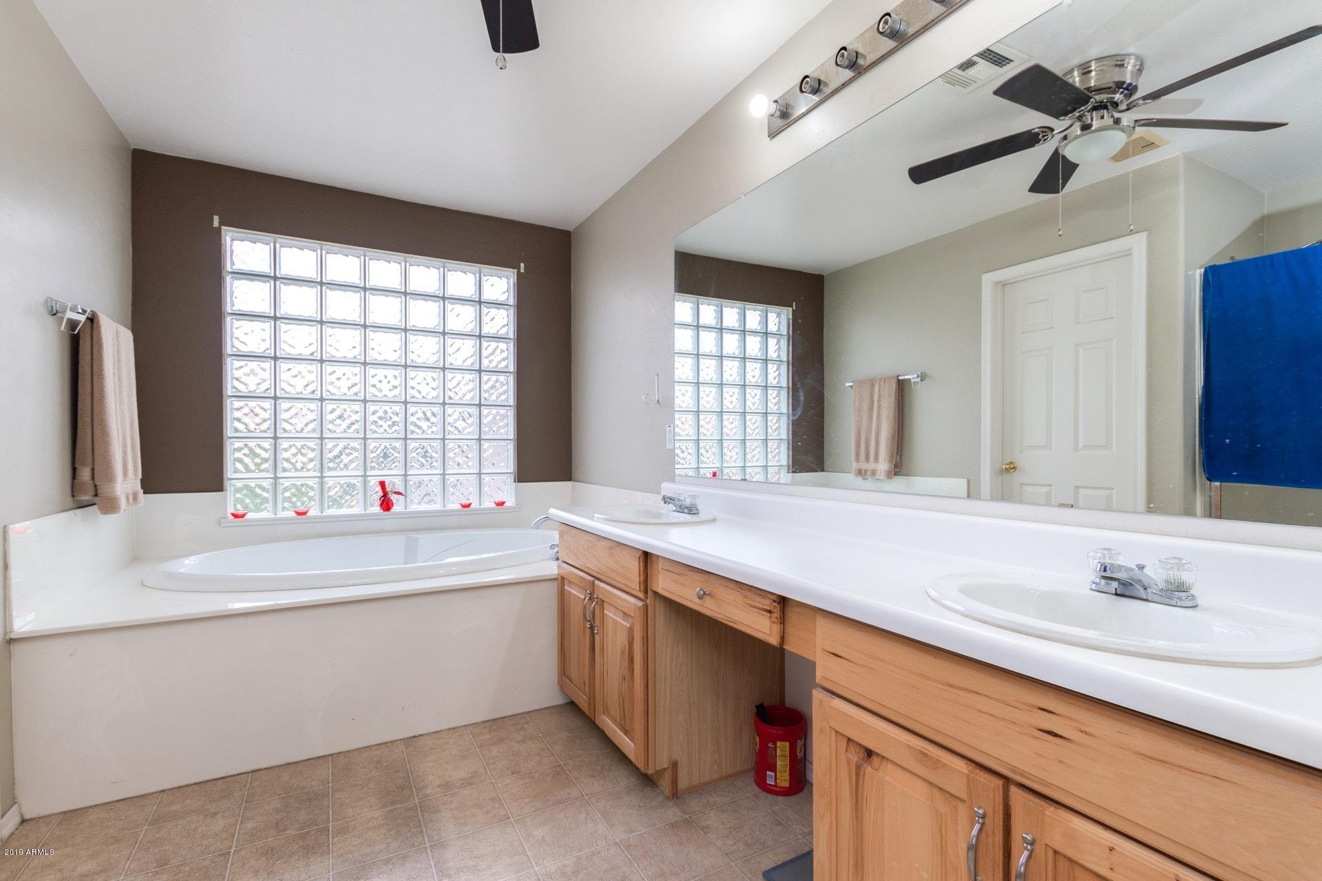 15082 West Bloomfield Road Surprise, AZ 85379 - Photo 23 of 37 0013-Bloomfield - 15082 (14)