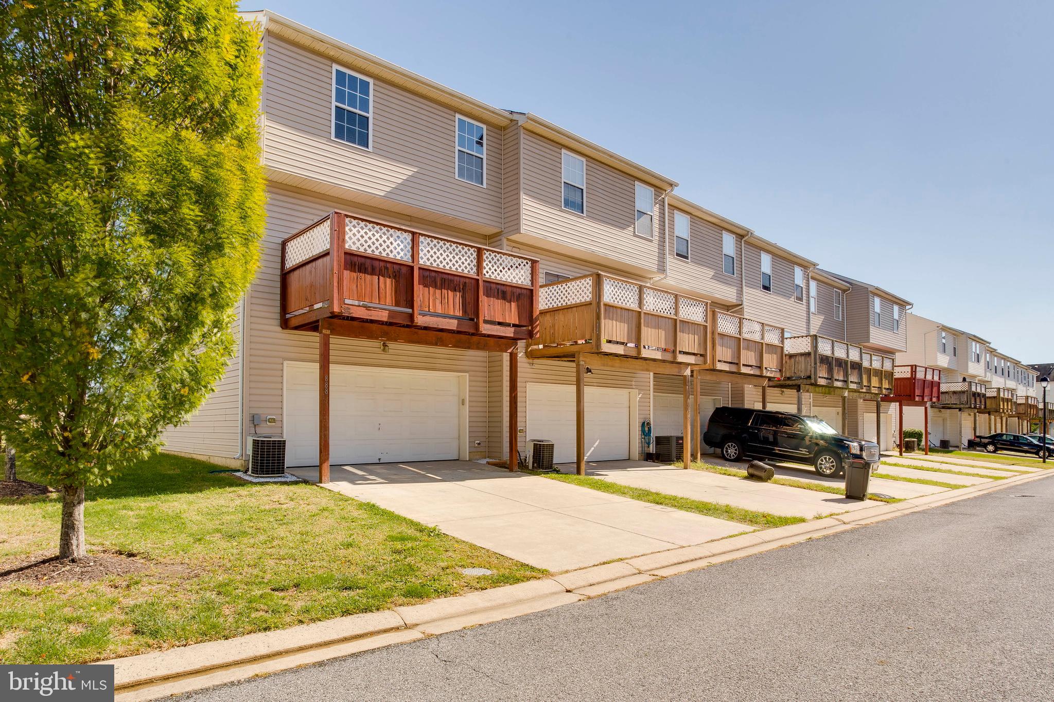 888 Lowe Road Baltimore, MD 21220 - Photo 2 of 23