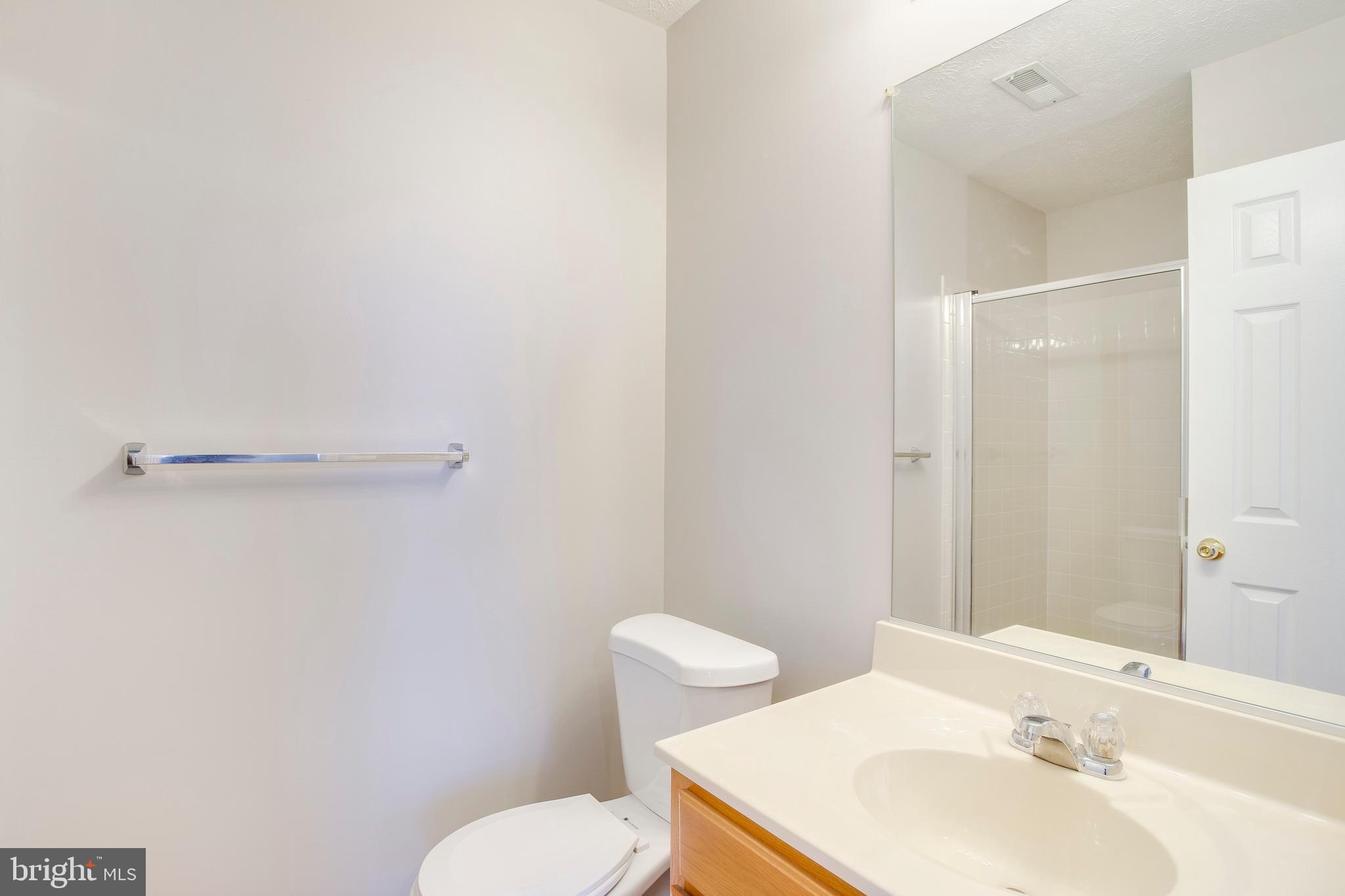 888 Lowe Road Baltimore, MD 21220 - Photo 5 of 23