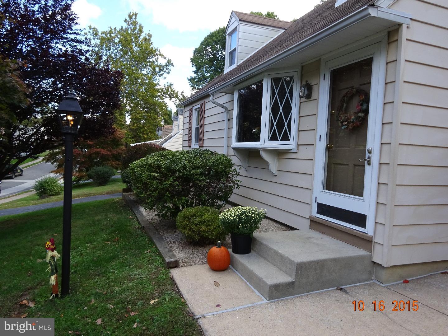 109 Rockwood Road Newtown Square, PA 19073 - Photo 22 of 23 Exterior Front
