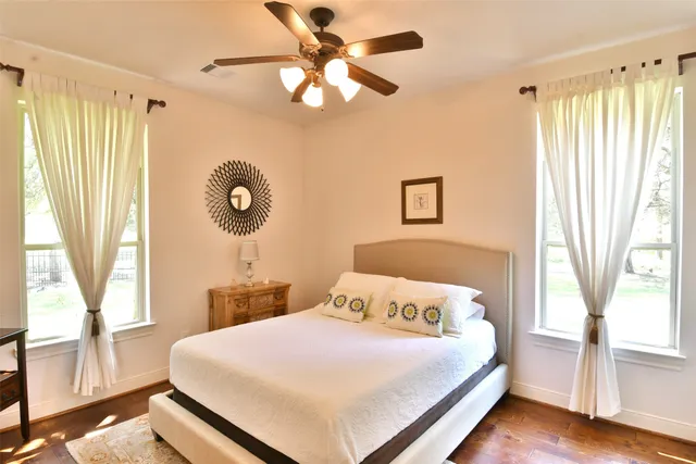 $797,000 | 901 North Falls Drive, New Ulm, TX 78950