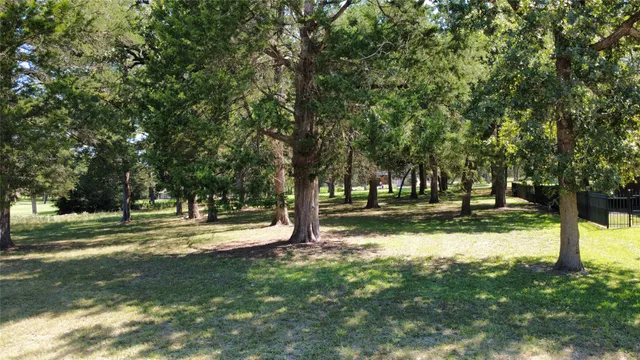 $797,000 | 901 North Falls Drive, New Ulm, TX 78950