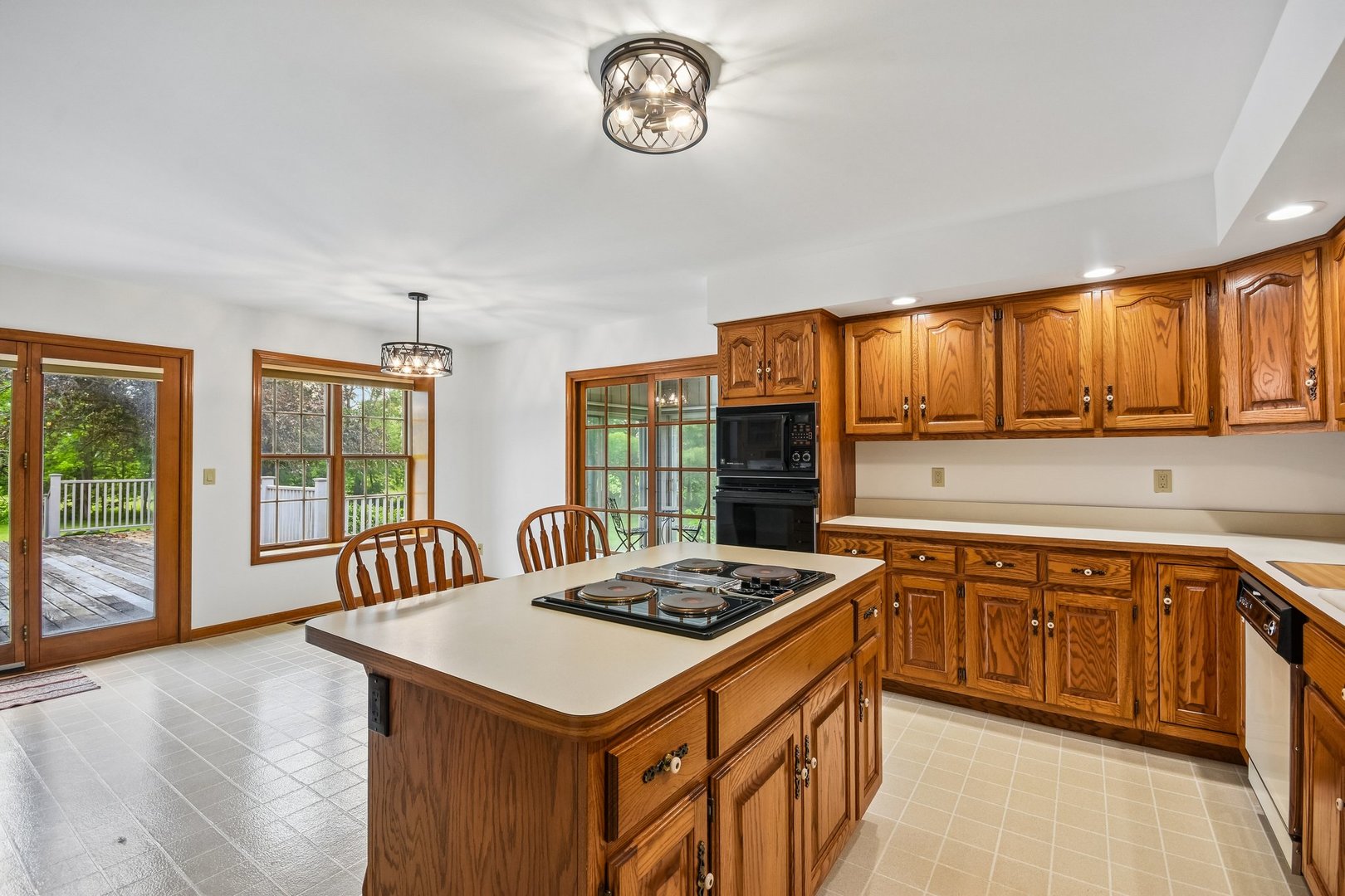 6S155 West Ridge Drive Aurora, IL 60506 - Photo 13 of 50