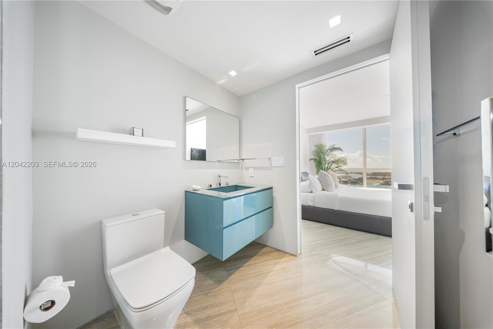 450 Alton Road, Unit 3301 Miami Beach, FL 33139 - Photo 32 of 45