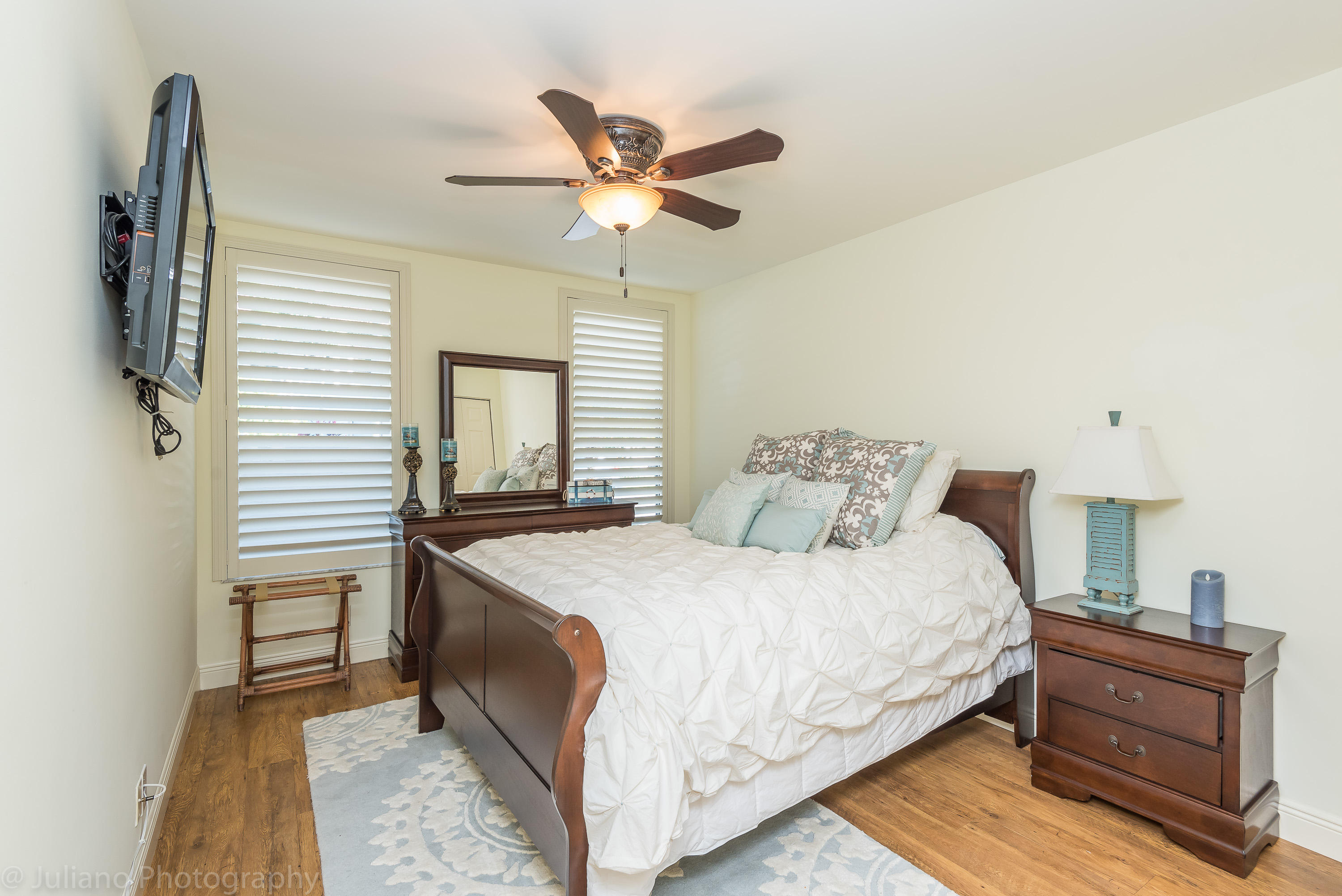 5770 Coach House Circle, Unit B Boca Raton, FL 33486 - Photo 26 of 32 Second Bedroom