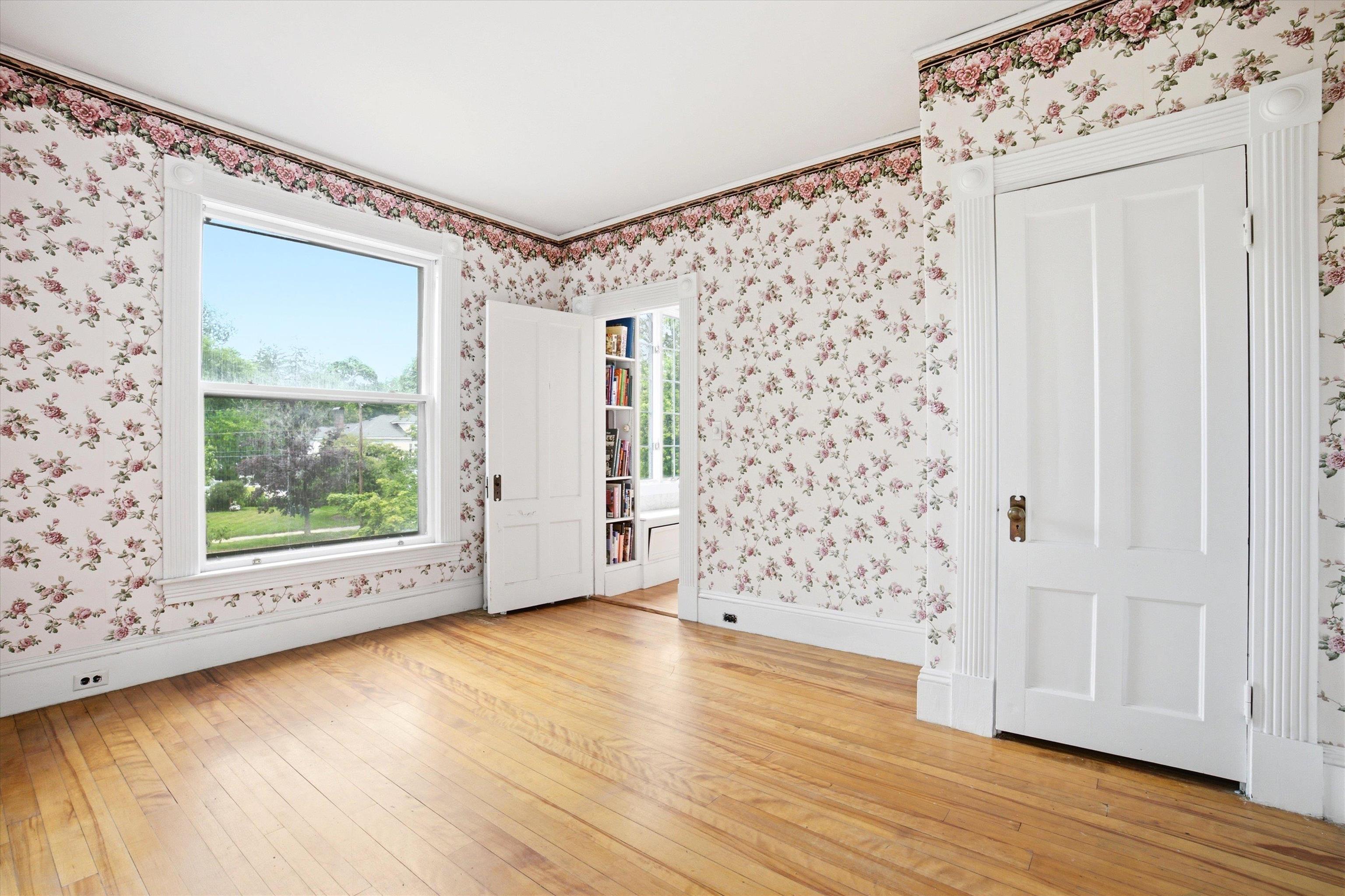2108 Elm Street Manchester, NH 03104 - Photo 29 of 59