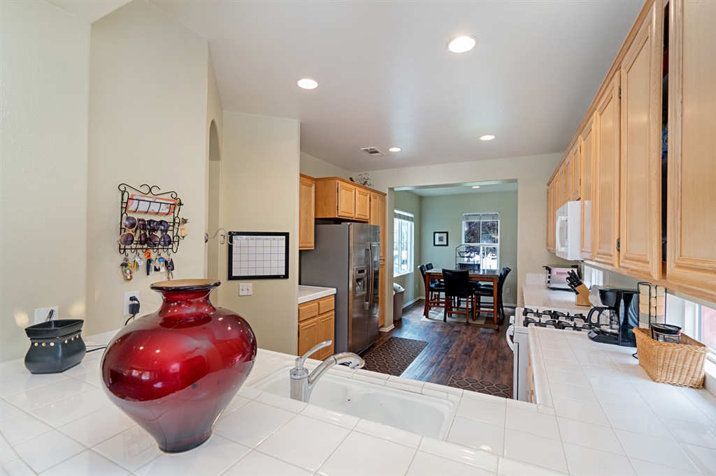 24908 Springbrook Way Menifee, CA 92584 - Photo 3 of 24