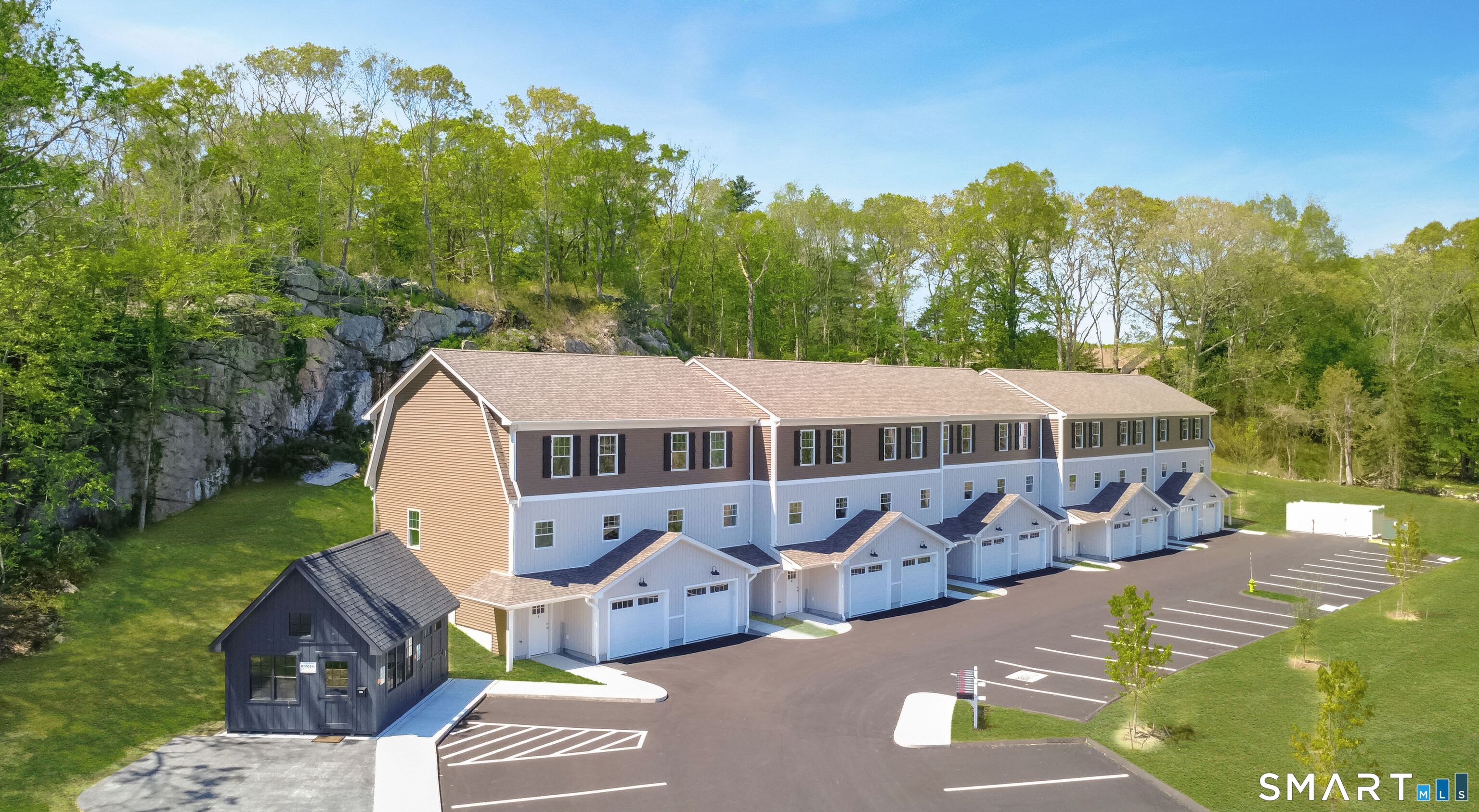 1154 Poquonnock Road, Unit 6 Groton, CT 06340 - Photo 21 of 22