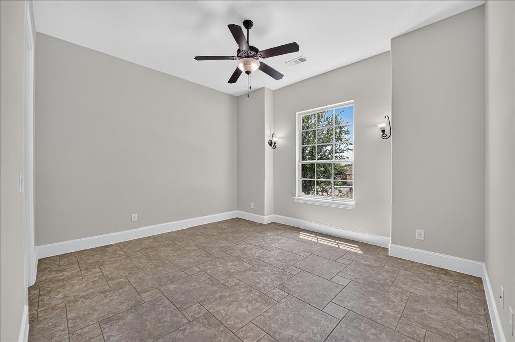 861 Hayden Road Lantana, TX 76226 - Photo 27 of 40