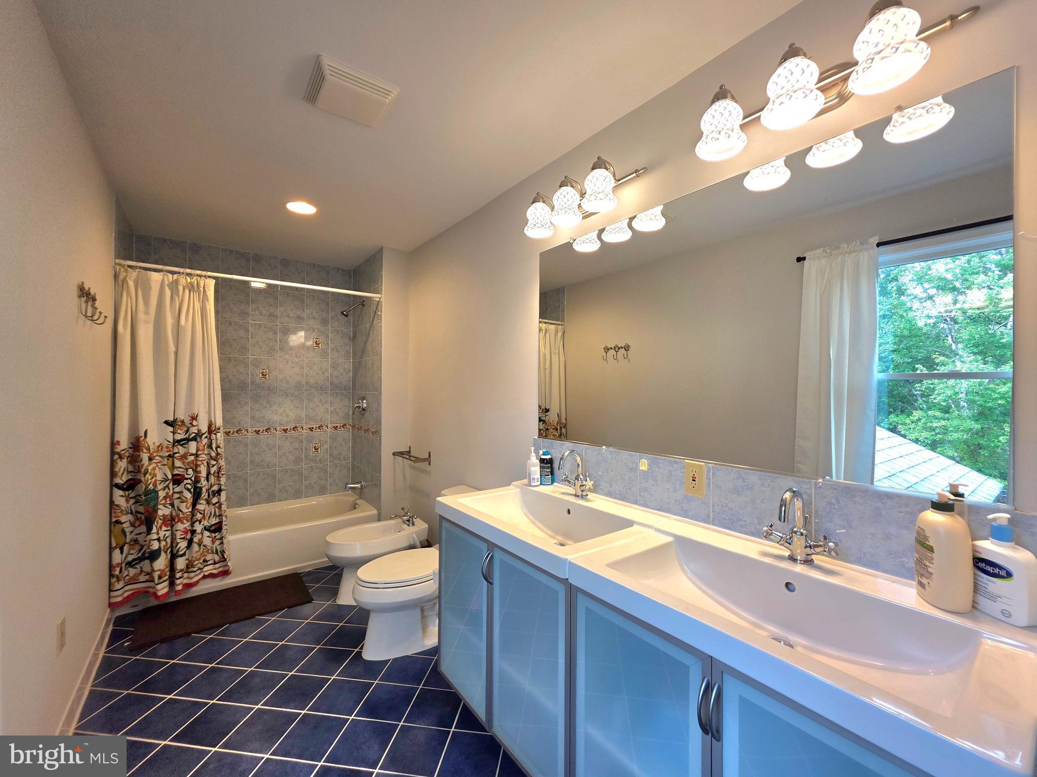 10930 Howland Drive Reston, VA 20191 - Photo 20 of 36