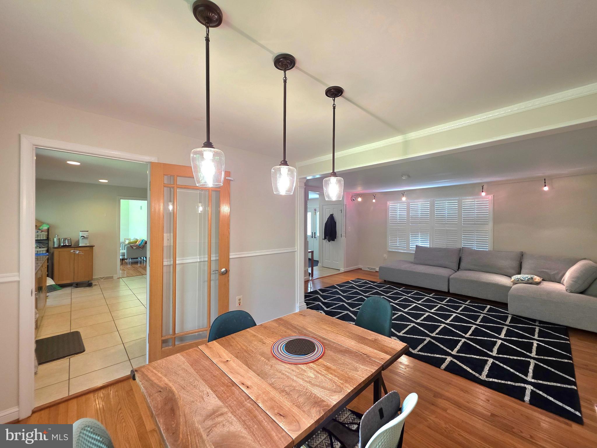10930 Howland Drive Reston, VA 20191 - Photo 4 of 36