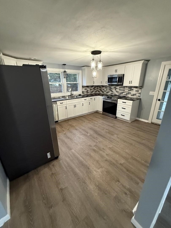 130 Fox Hill Road Springfield, MA 01118 - Photo 7 of 33