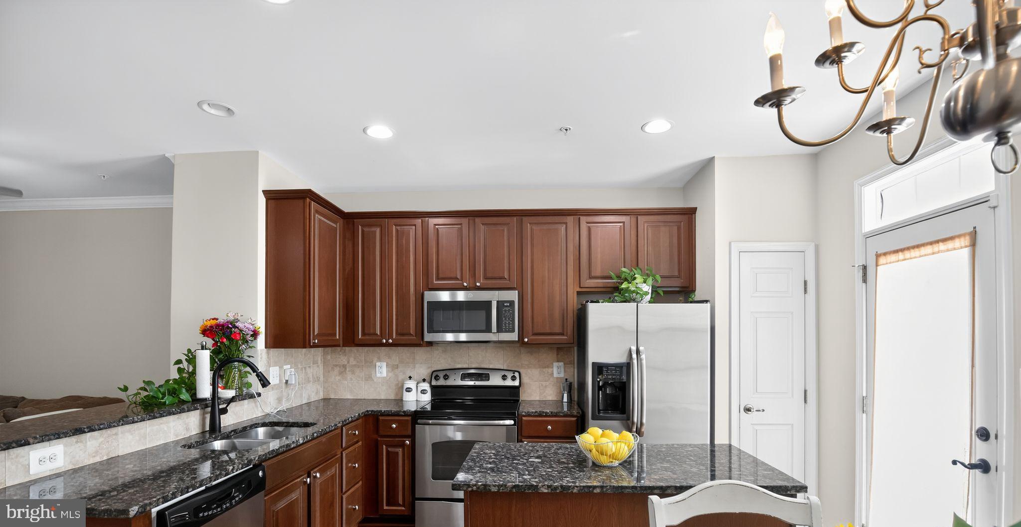 7220 Abbey Road Elkridge, MD 21075 - Photo 8 of 25 Gallery Image 8