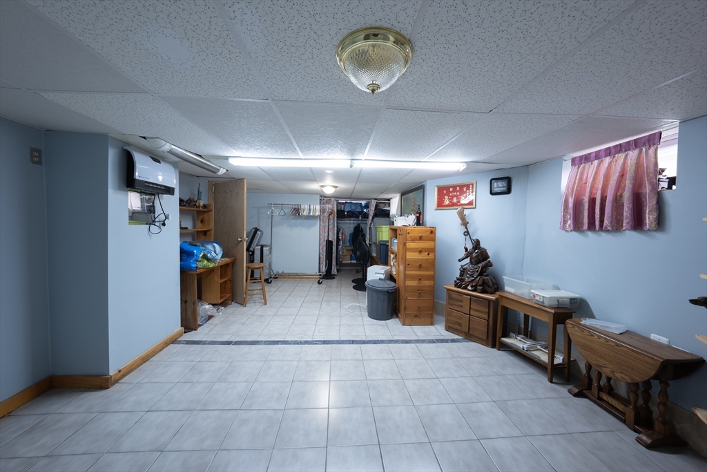 162 Glendale Road Quincy, MA 02169 - Photo 12 of 14